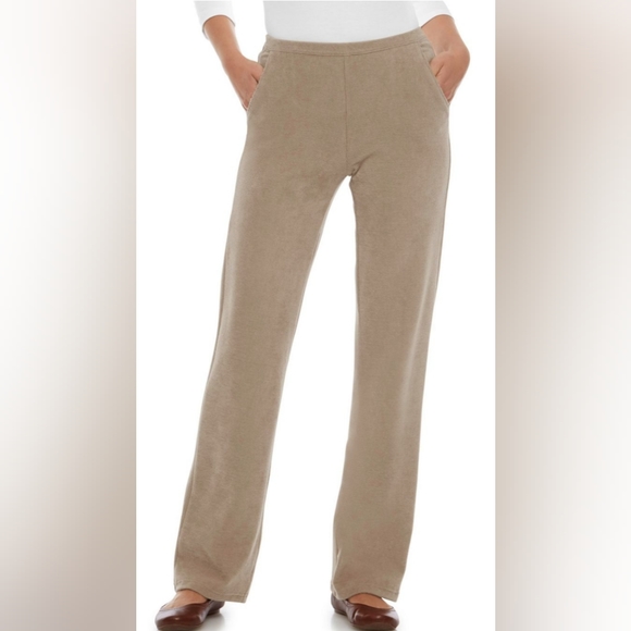 NWT LLBean Perfect Fit Knit Cords Straight Leg, Large Petite - Soft Khaki - Picture 7 of 8